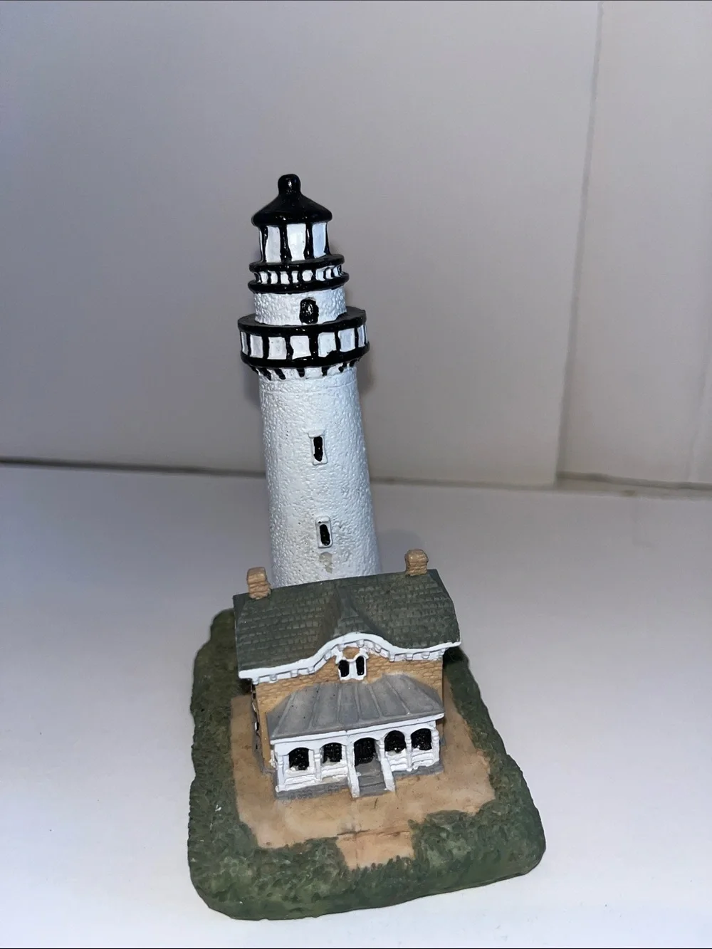 9 Assorted White and Black Lighthouse Decorative Accents - Unbranded